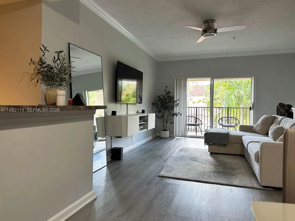 5840 W Sample Rd #305 Coral Springs, FL 33067
