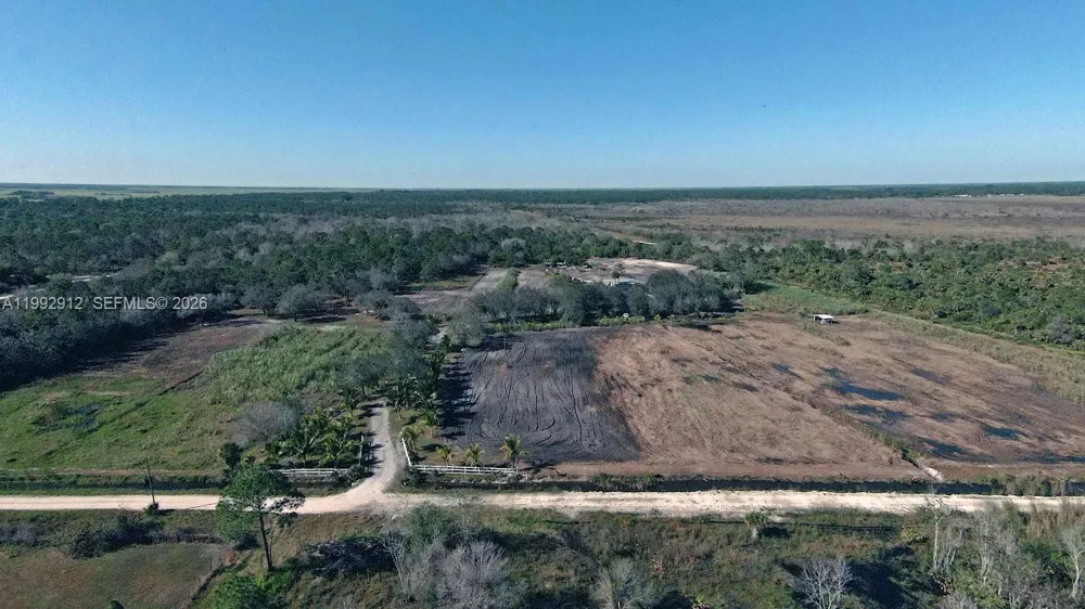 4850 & Pioneer 2nd St Clewiston, FL 33440