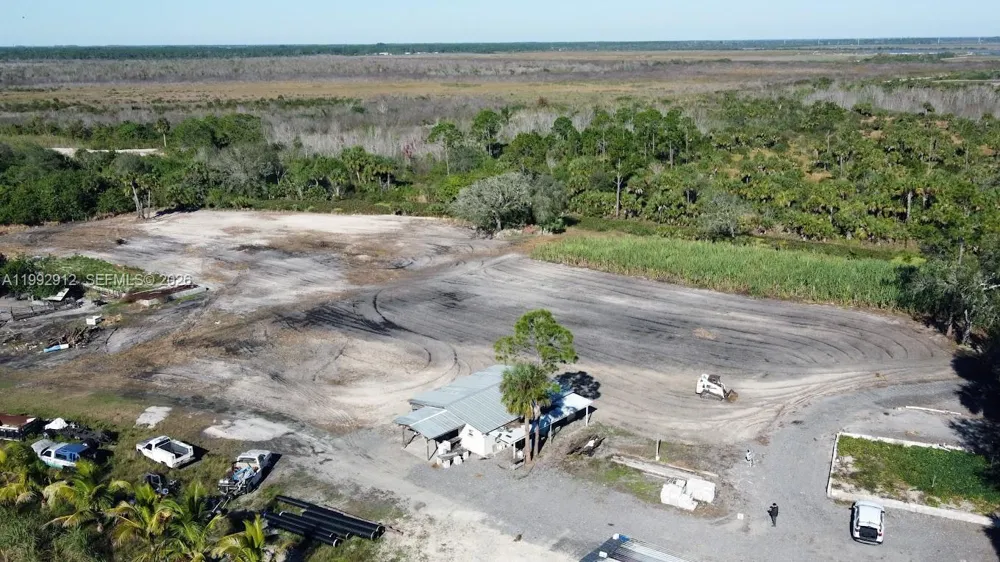 4850 & Pioneer 2nd St Clewiston, FL 33440