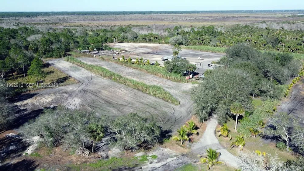4850 & Pioneer 2nd St Clewiston, FL 33440