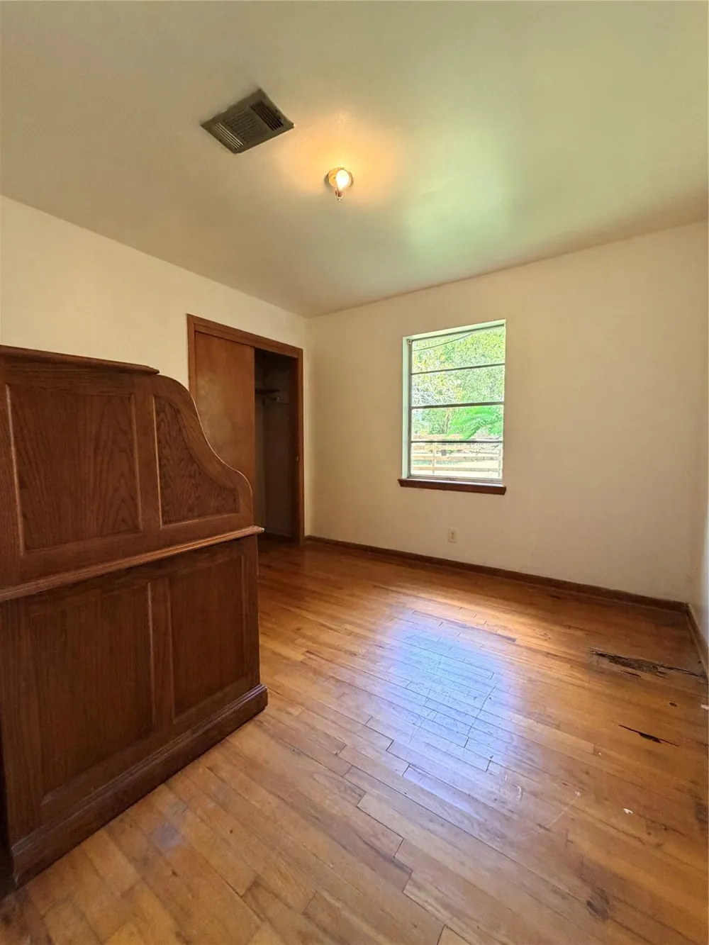 341 Myrtie Drive Shepherd, TX 77371