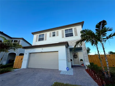 2661 SE 24th Ct #.