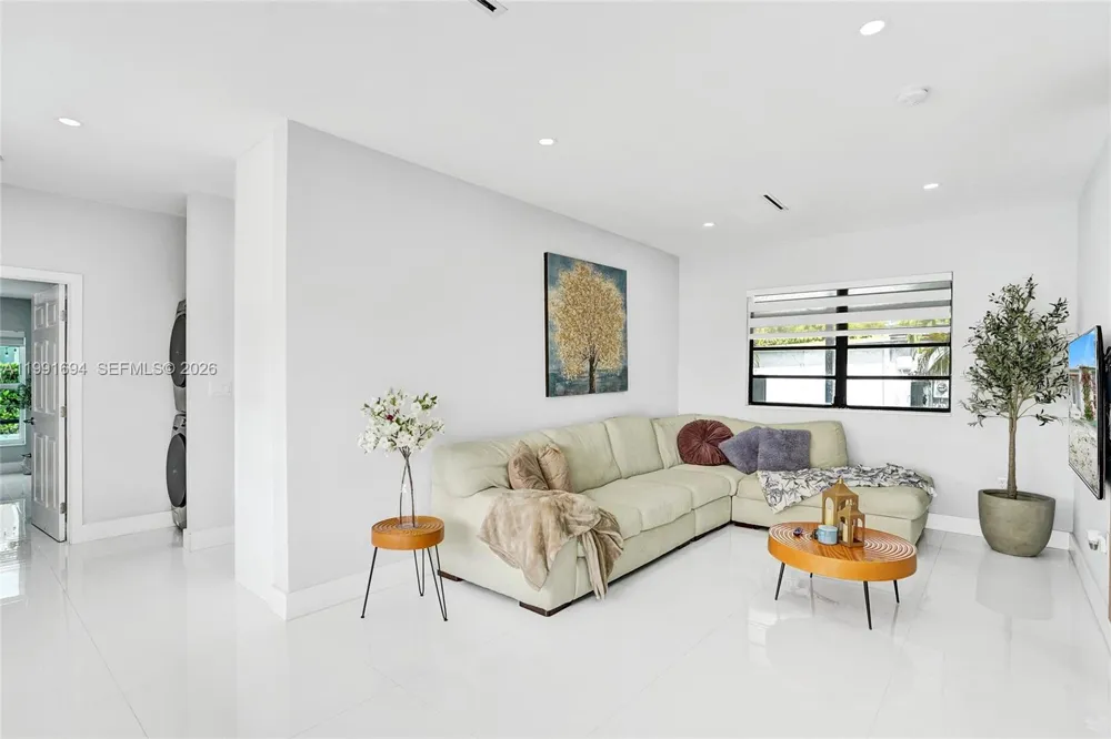 1991 SW 62nd Ave West Miami, FL 33155