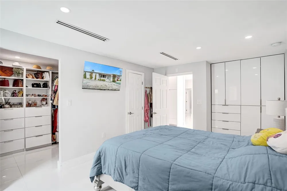 1991 SW 62nd Ave West Miami, FL 33155