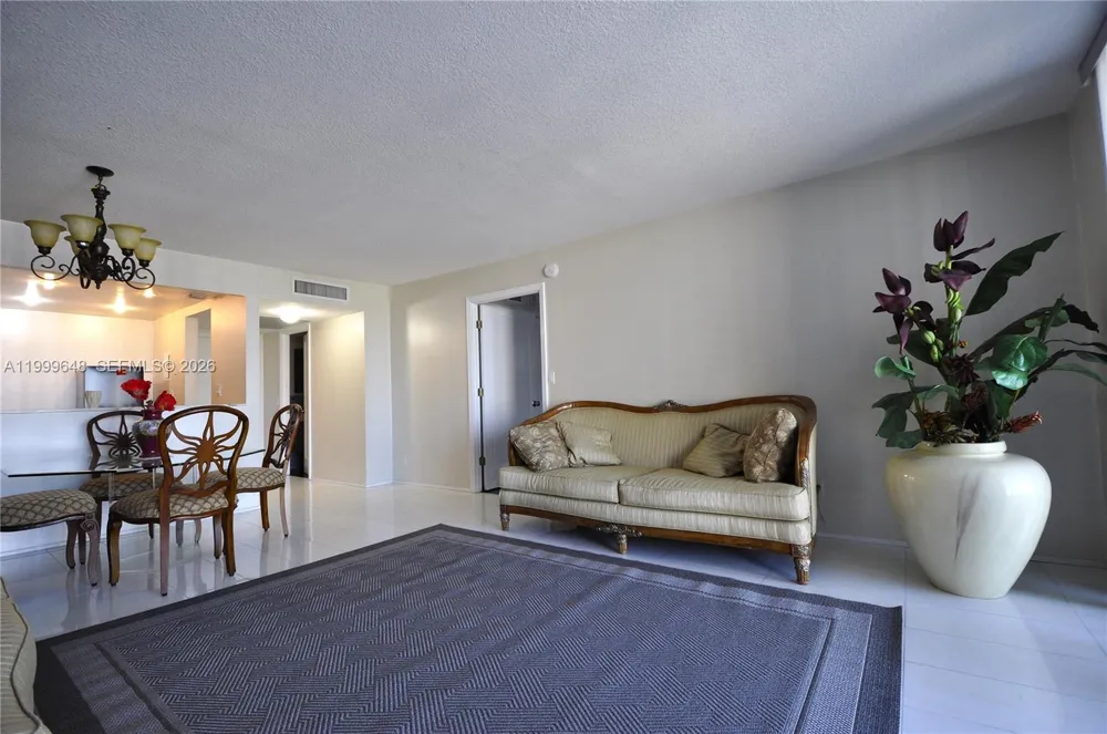 2030 S Ocean Dr #803 Hallandale Beach, FL 33009