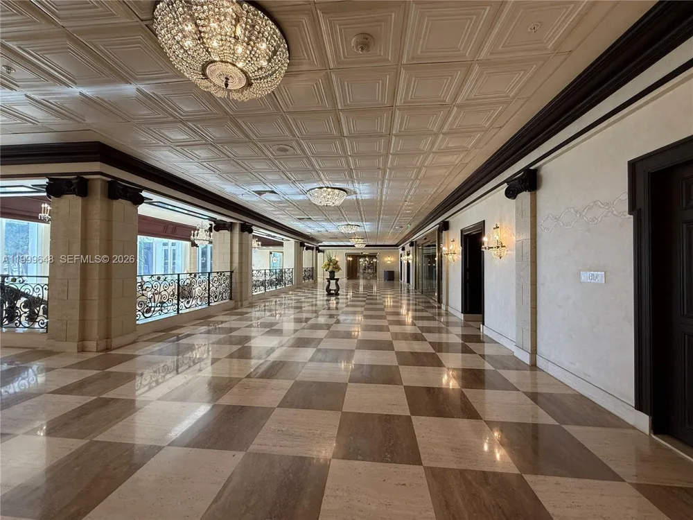 2030 S Ocean Dr #803 Hallandale Beach, FL 33009