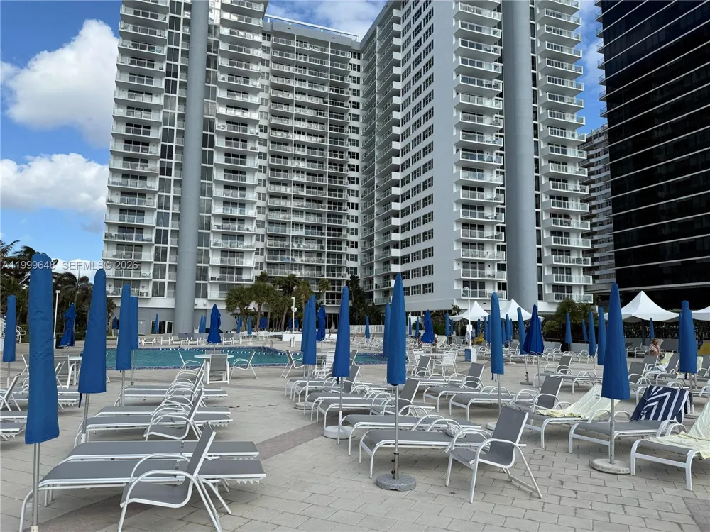 2030 S Ocean Dr #803 Hallandale Beach, FL 33009