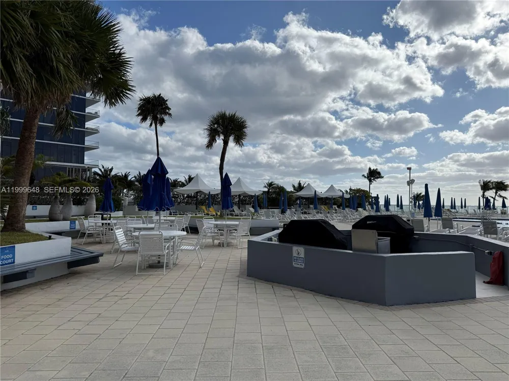 2030 S Ocean Dr #803 Hallandale Beach, FL 33009