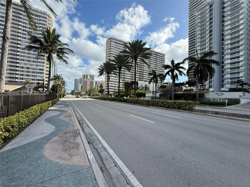 2030 S Ocean Dr #803 Hallandale Beach, FL 33009