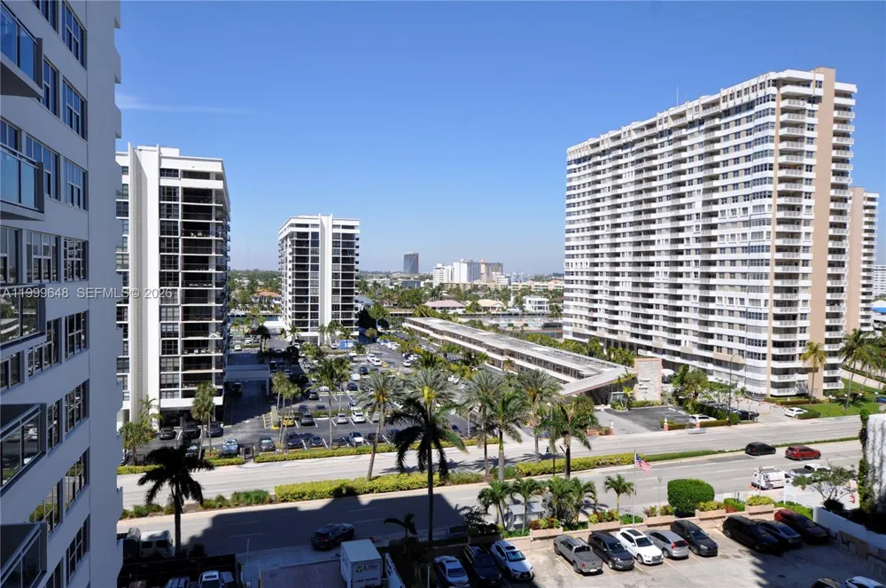 2030 S Ocean Dr #803 Hallandale Beach, FL 33009