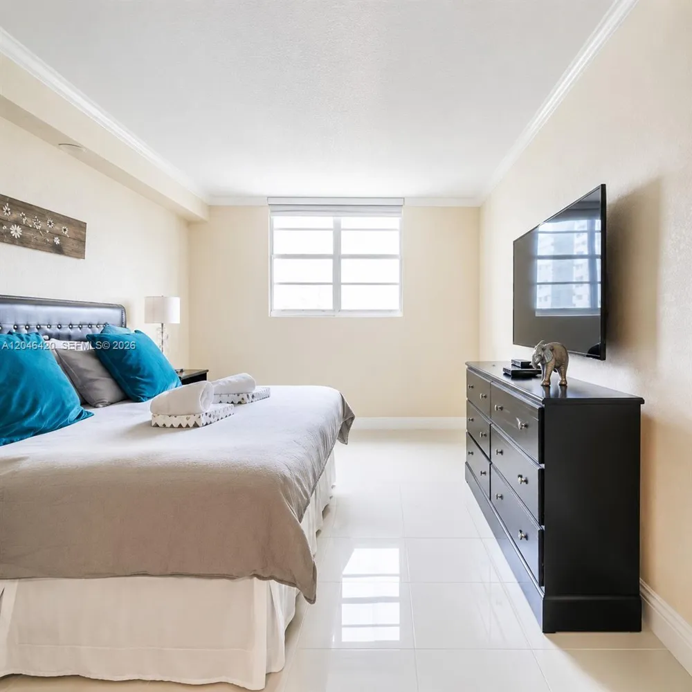 19370 Collins Ave #716 Sunny Isles Beach, FL 33160