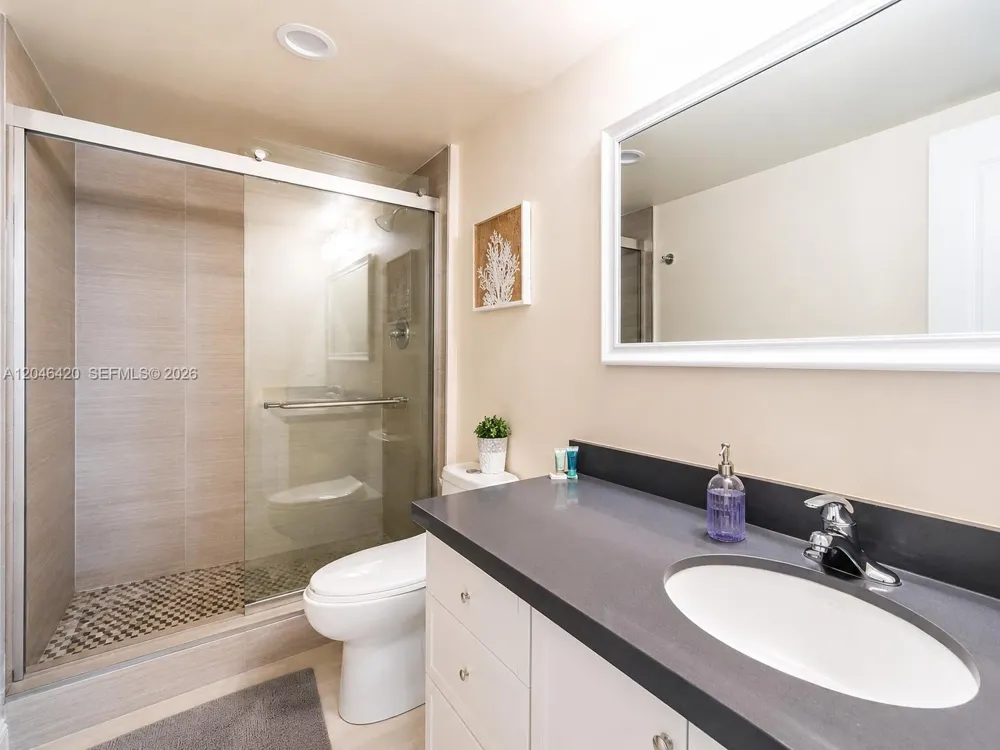 19370 Collins Ave #716 Sunny Isles Beach, FL 33160