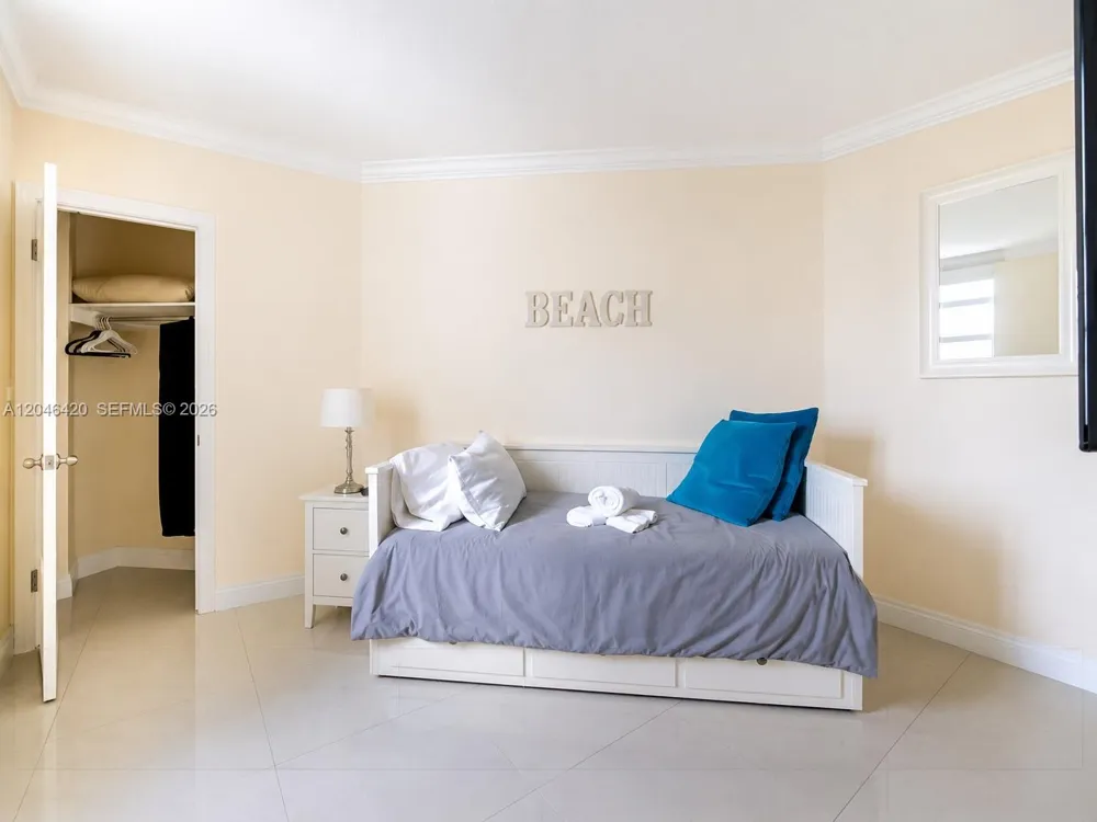 19370 Collins Ave #716 Sunny Isles Beach, FL 33160
