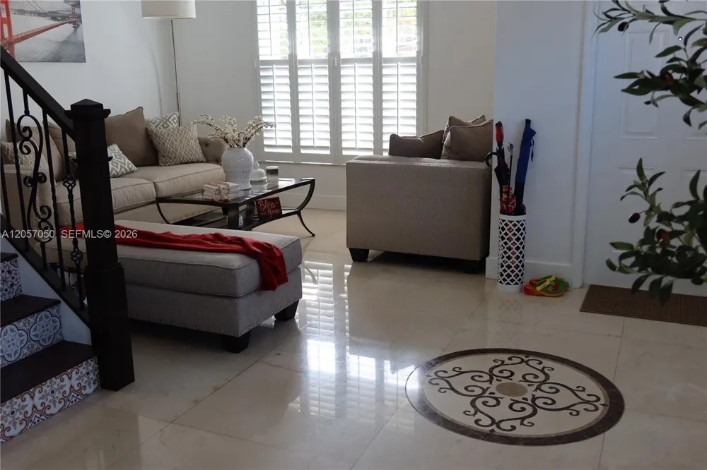 22761 SW 93rd Psge Cutler Bay, FL 33190