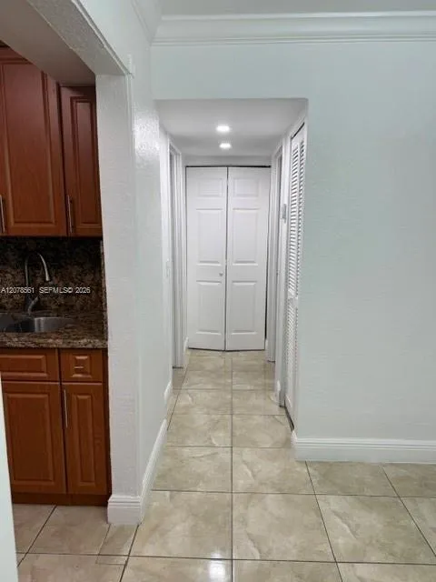 8009 W 6th Ave #B Hialeah, FL 33014