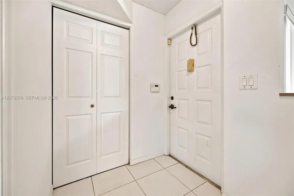 7647 Granville Dr #212 Tamarac, FL 33321