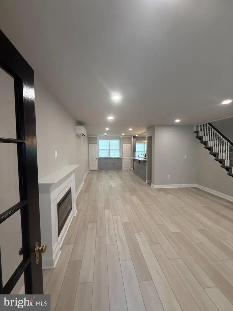6019 12TH STREET Philadelphia, PA 19141