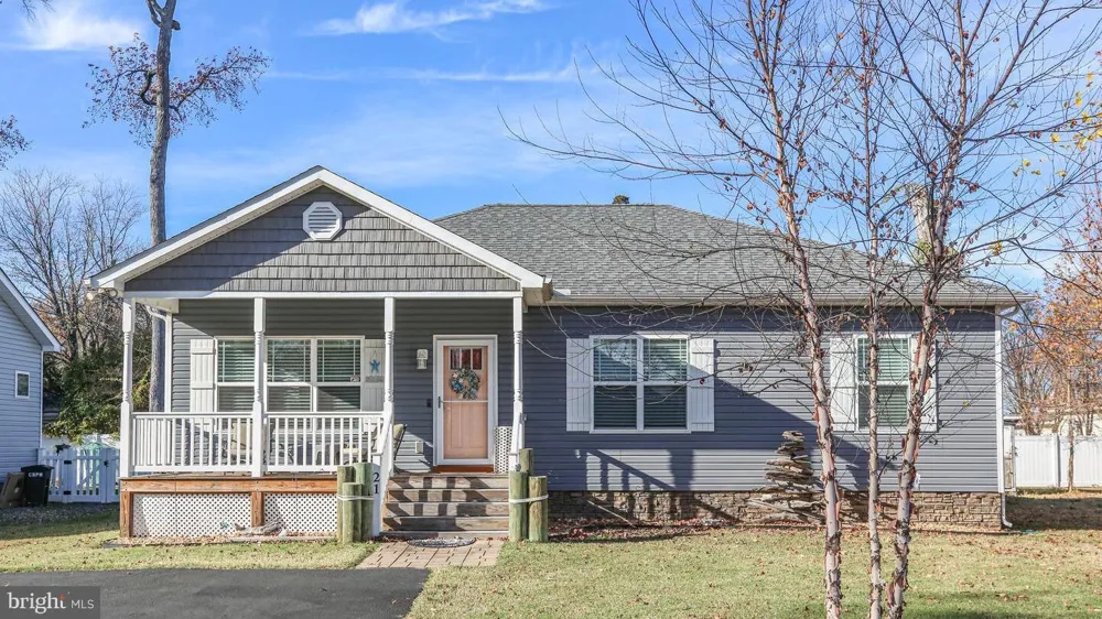 21 10TH STREET Colonial Beach, VA 22443