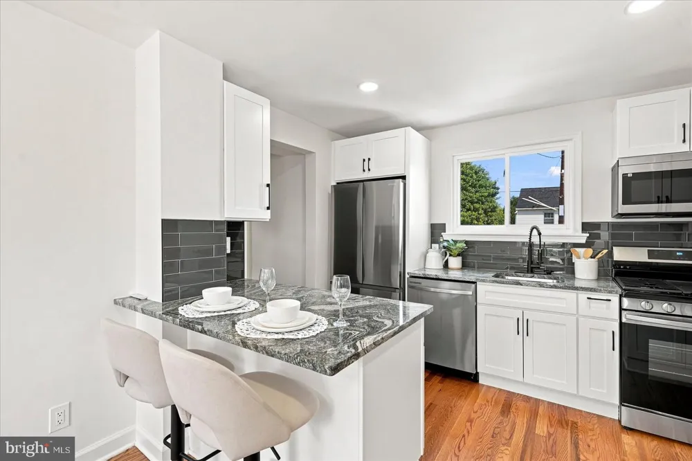 1300 E 35TH STREET Baltimore, MD 21218