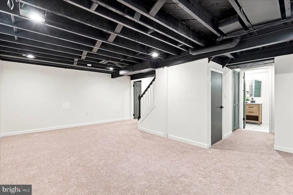1300 E 35TH STREET Baltimore, MD 21218