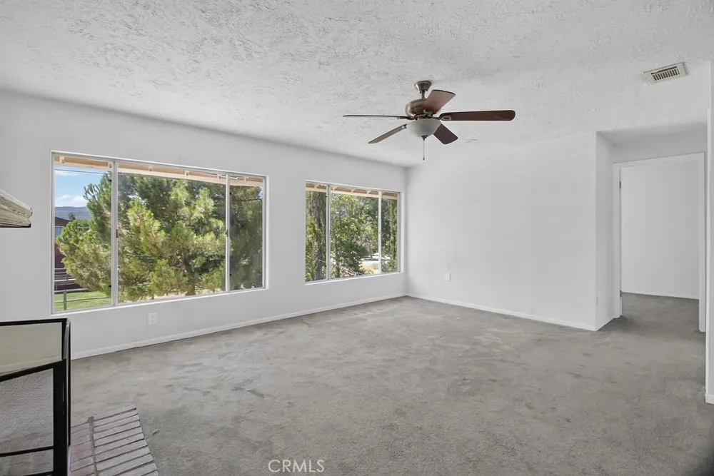 1112 Coldwater Frazier Park, CA 93225