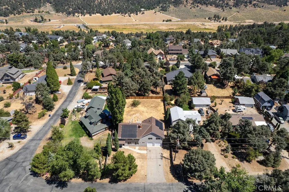 1112 Coldwater Frazier Park, CA 93225