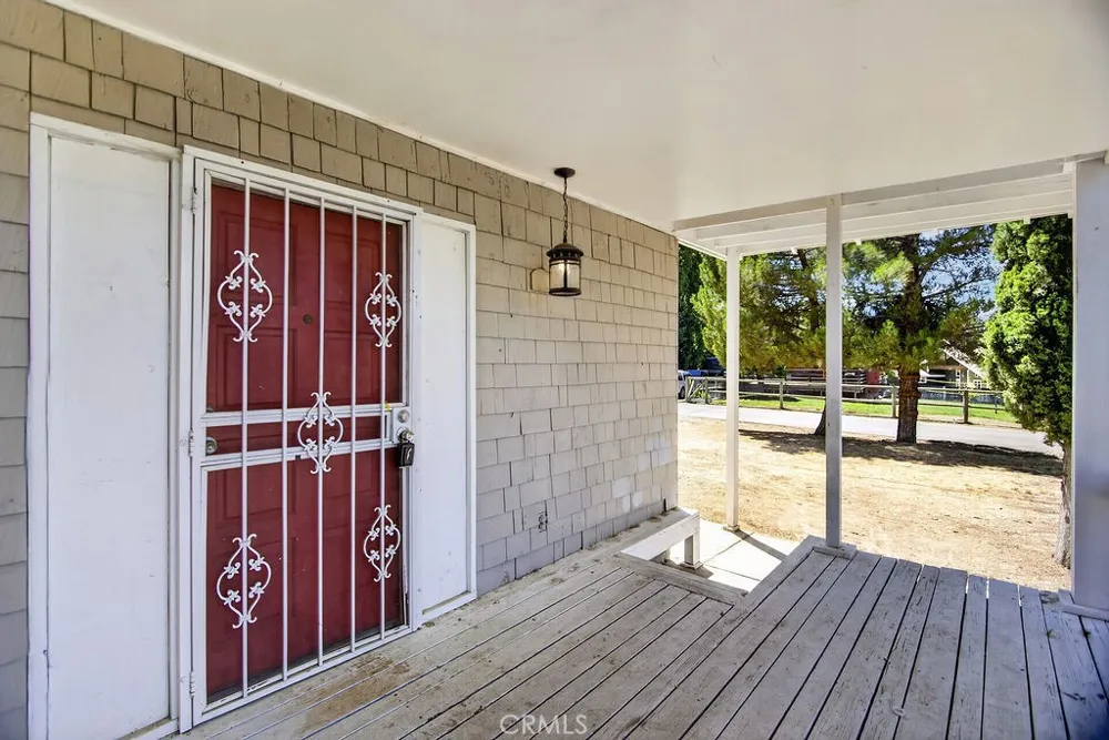 1112 Coldwater Frazier Park, CA 93225