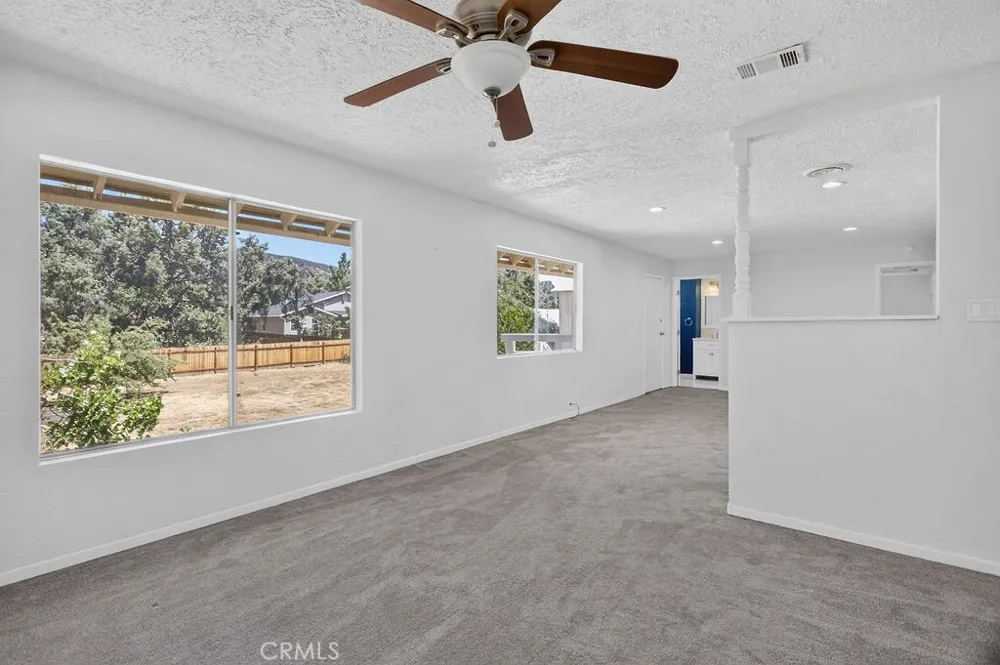 1112 Coldwater Frazier Park, CA 93225