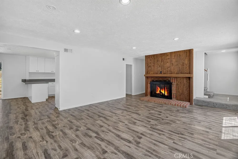 1112 Coldwater Frazier Park, CA 93225