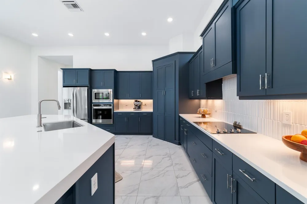 4560 ESTATES CIRCLE 