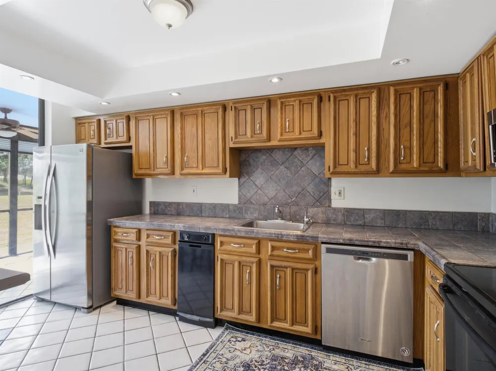 5390 Woodland Lakes Drive #104 Palm Beach Gardens, FL 33418
