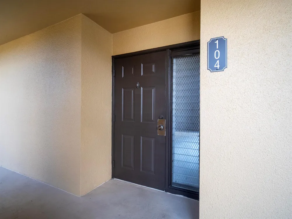 5390 Woodland Lakes Drive #104 Palm Beach Gardens, FL 33418