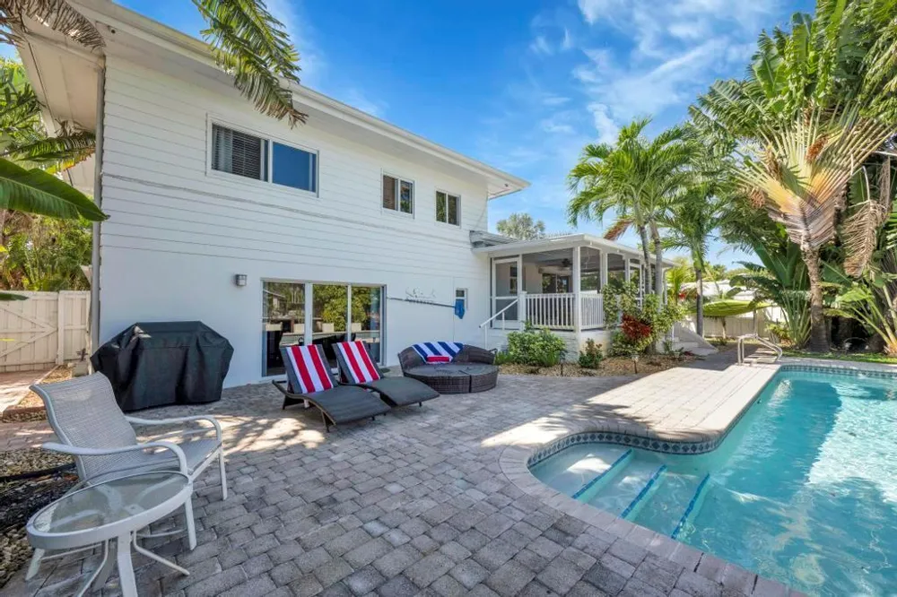 1771 NE 35th Street Oakland Park, FL 33334