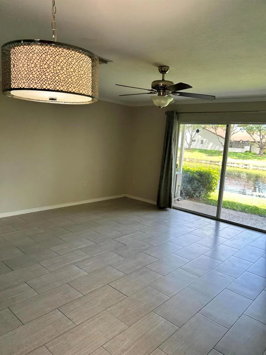 9115 Chambers Street Tamarac, FL 33321