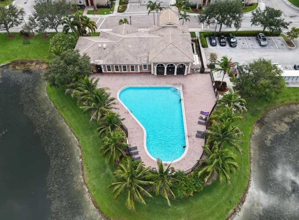 9115 Chambers Street Tamarac, FL 33321