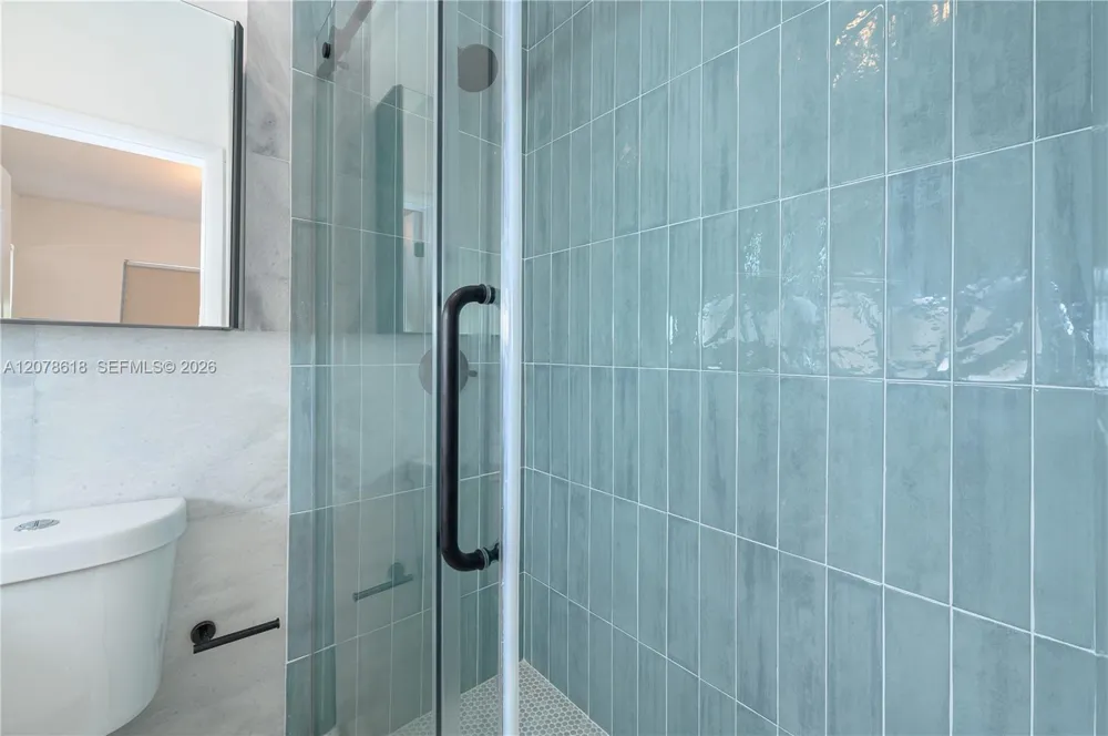 557 Meridian Ave #B Miami Beach, FL 33139