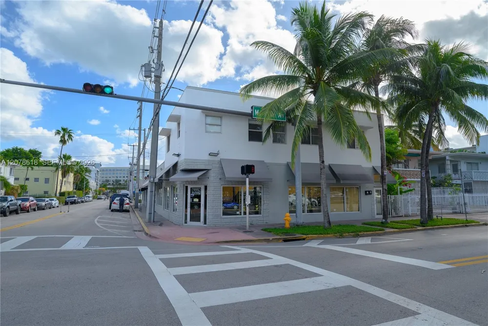557 Meridian Ave #B Miami Beach, FL 33139