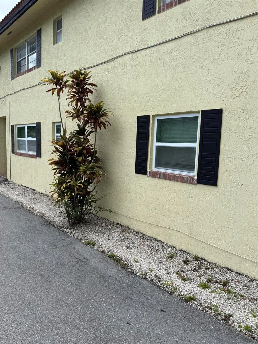 10701 Royal Palm Boulevard #1 Coral Springs, FL 33065