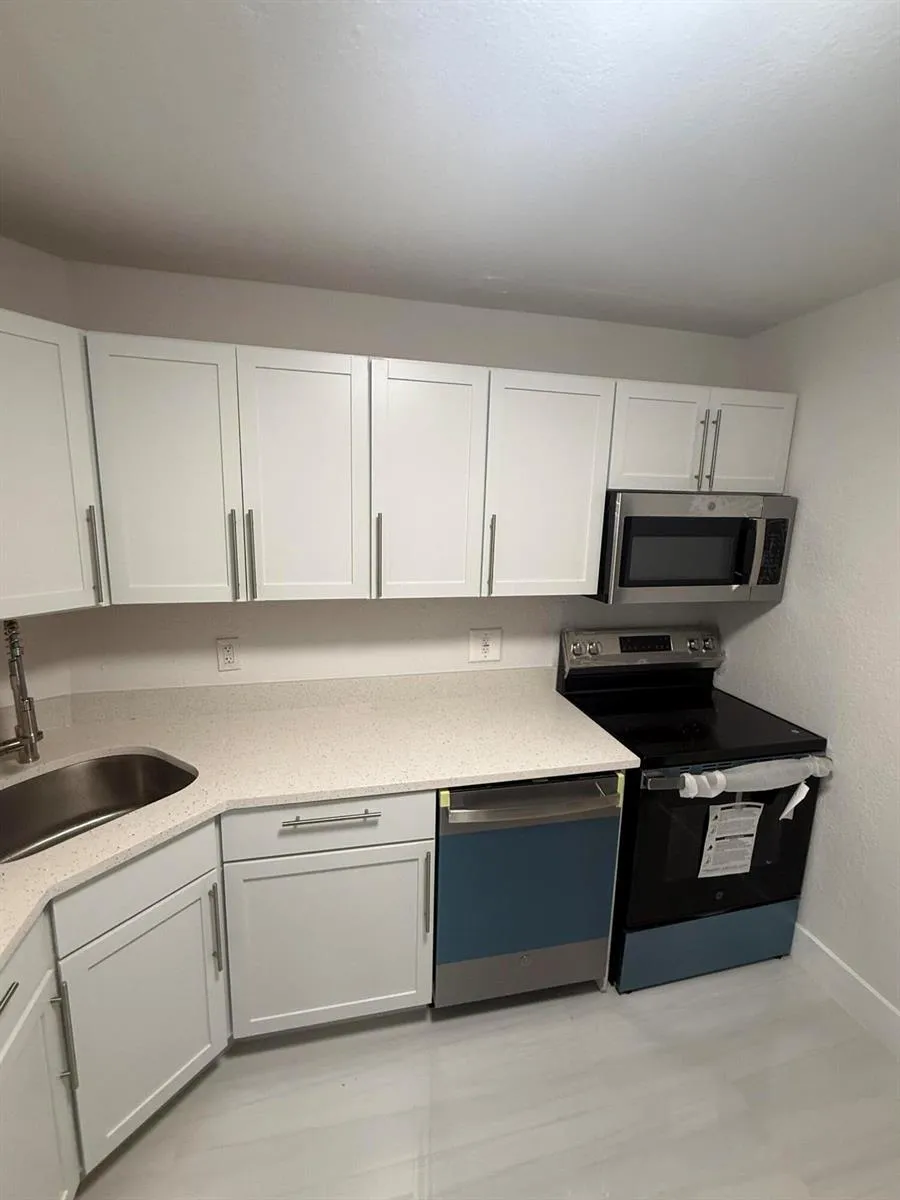 10701 Royal Palm Boulevard #1 Coral Springs, FL 33065