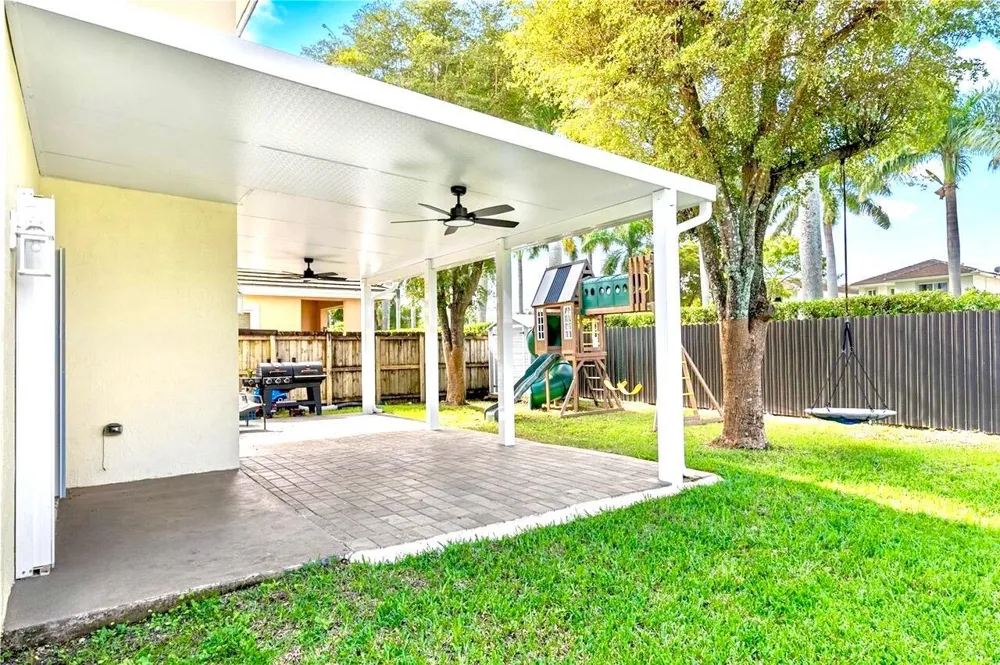 396 NE 33RD TERRACE Homestead, FL 33033