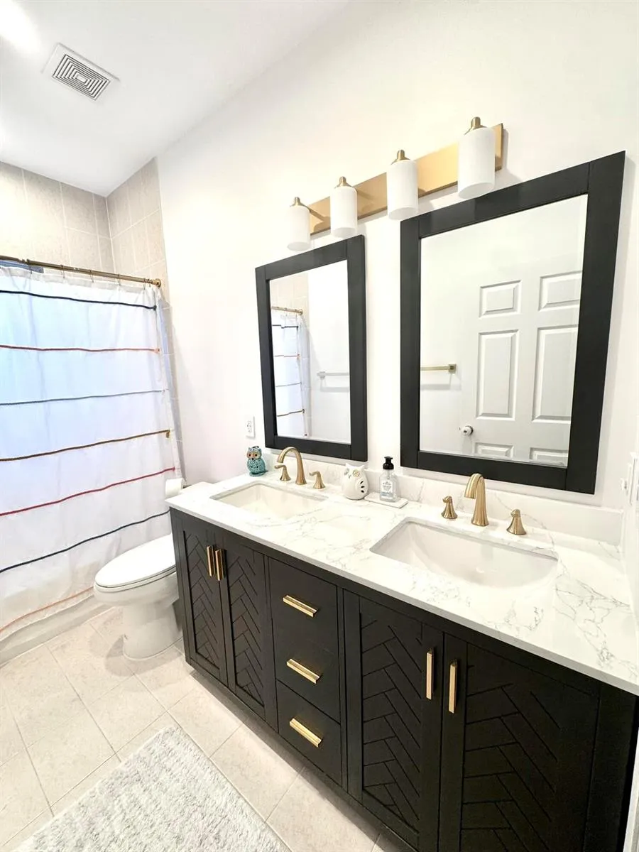 396 NE 33RD TERRACE Homestead, FL 33033