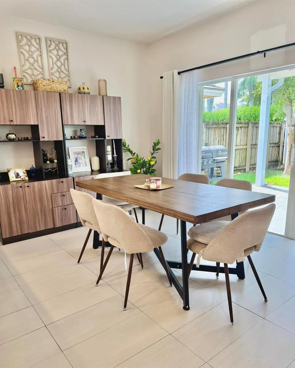 396 NE 33RD TERRACE Homestead, FL 33033