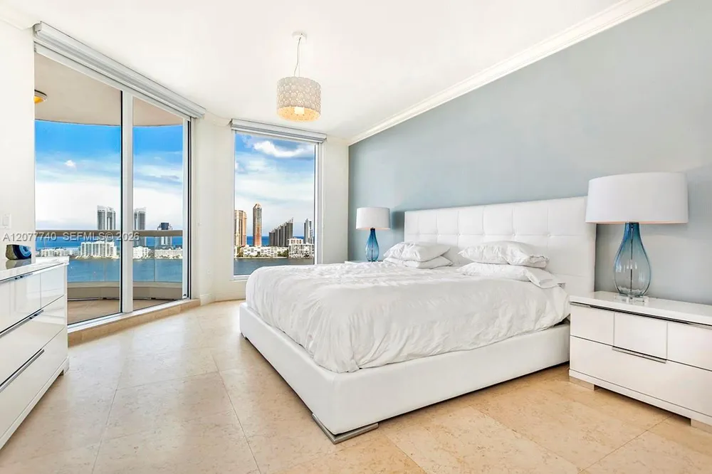 6000 Island Blvd #2204 Aventura, FL 33160