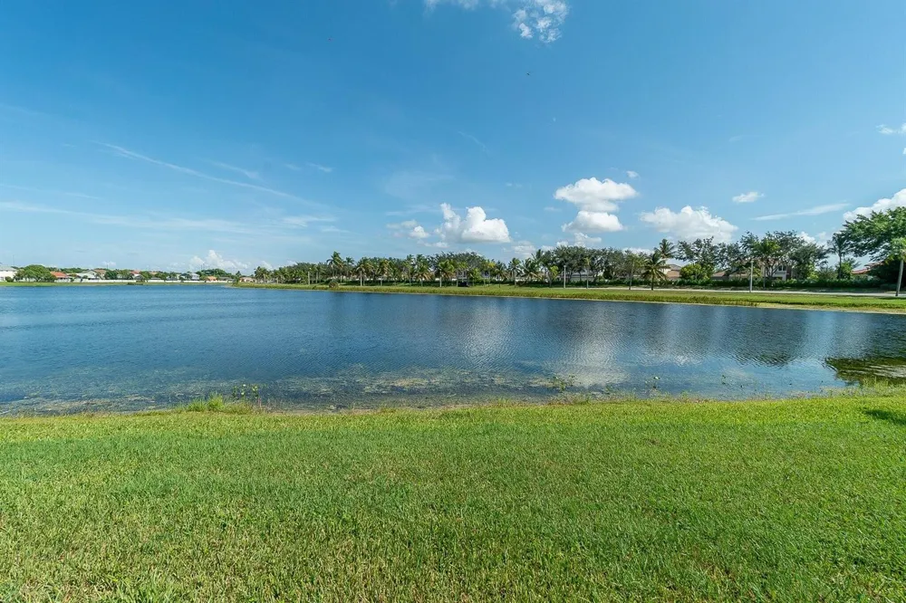 6745 ALDEN RIDGE DRIVE Boynton Beach, FL 33437