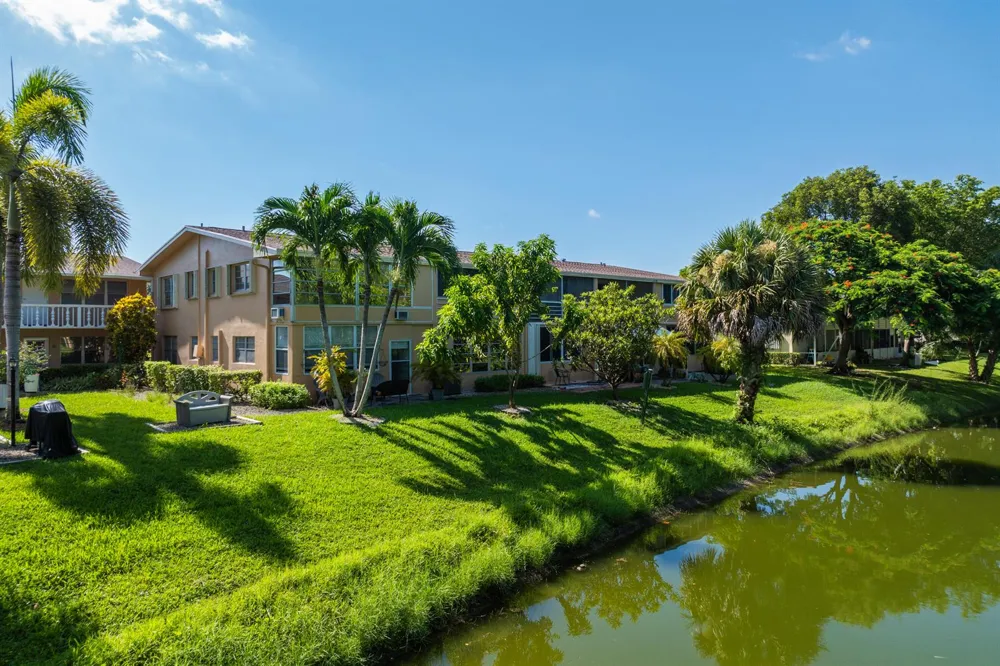 65 Camden C West Palm Beach, FL 33417