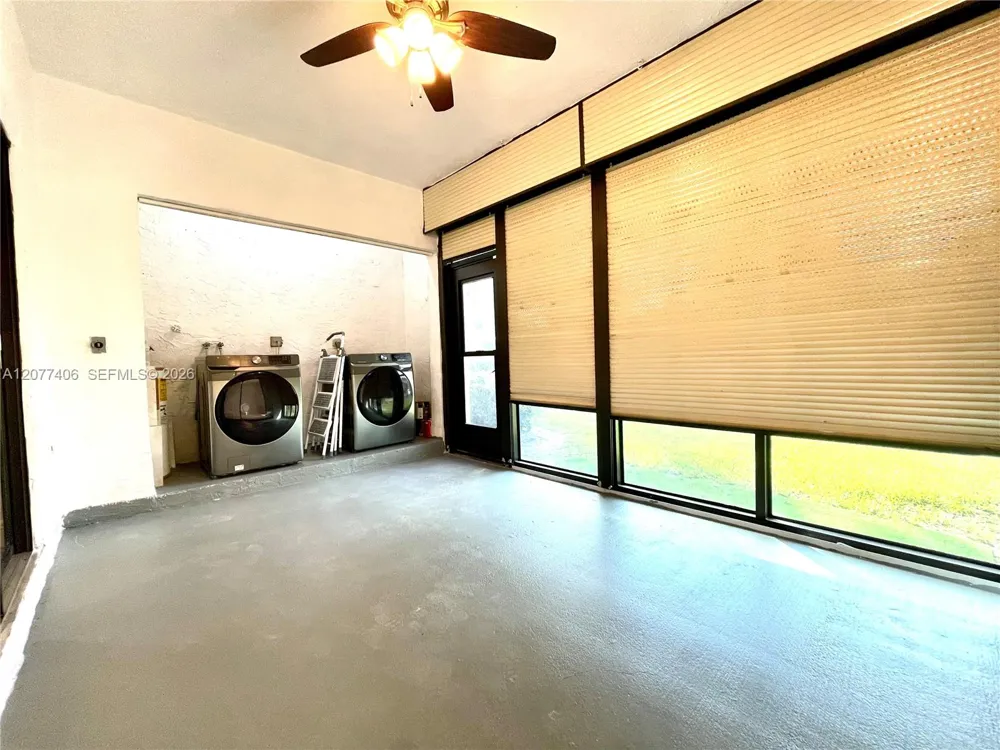 3709 Cocoplum Cir #3543 Coconut Creek, FL 33063