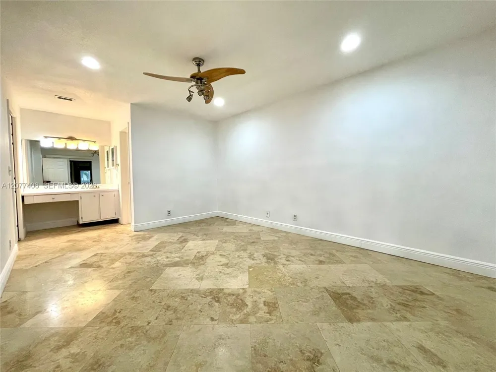 3709 Cocoplum Cir #3543 Coconut Creek, FL 33063