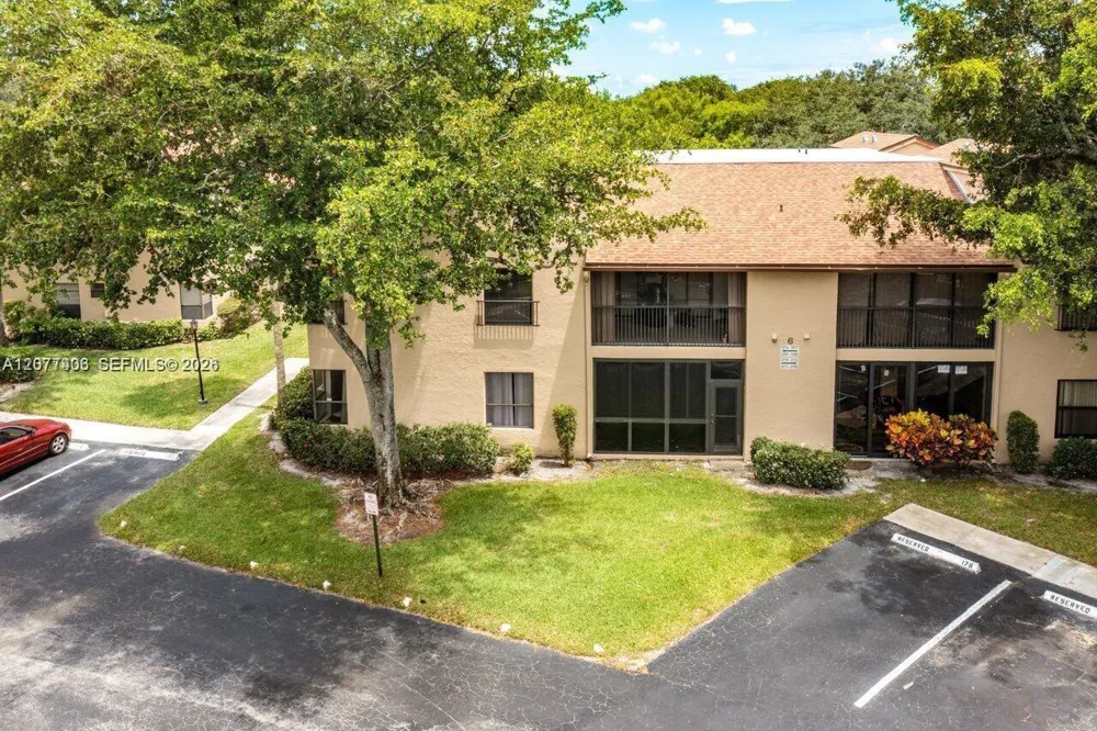 3709 Cocoplum Cir #3543 Coconut Creek, FL 33063