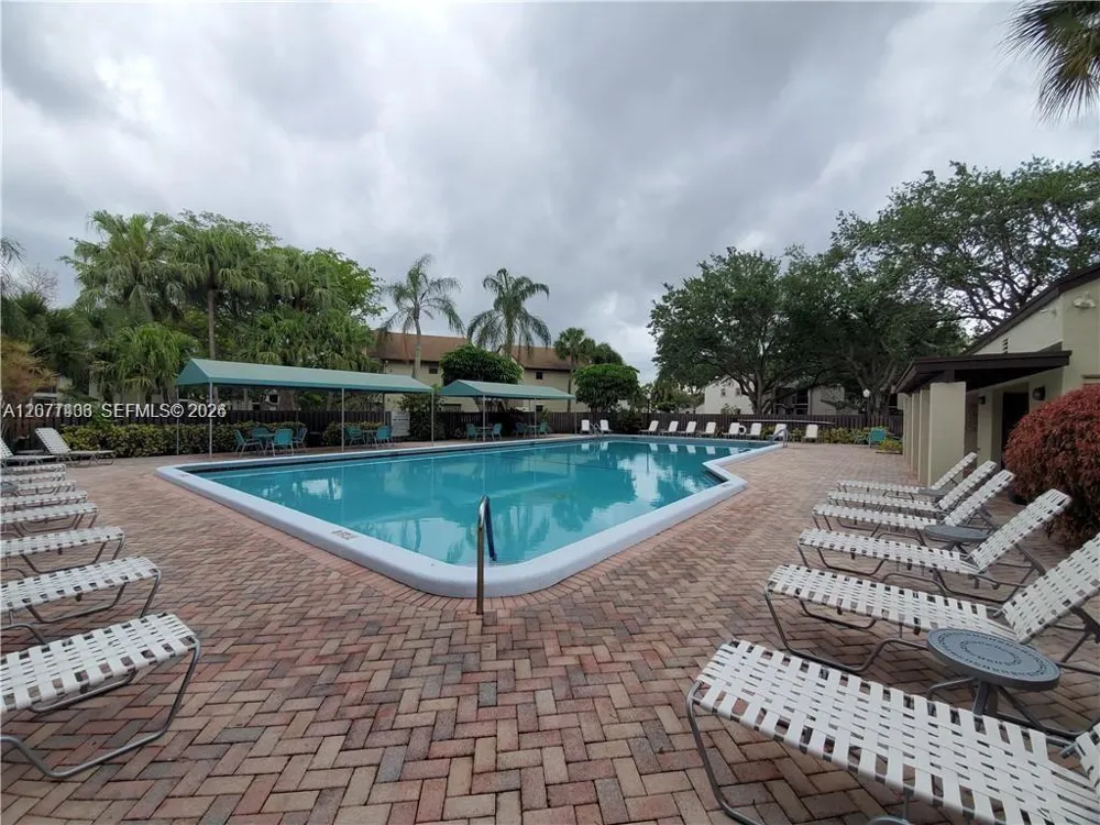 3709 Cocoplum Cir #3543 Coconut Creek, FL 33063
