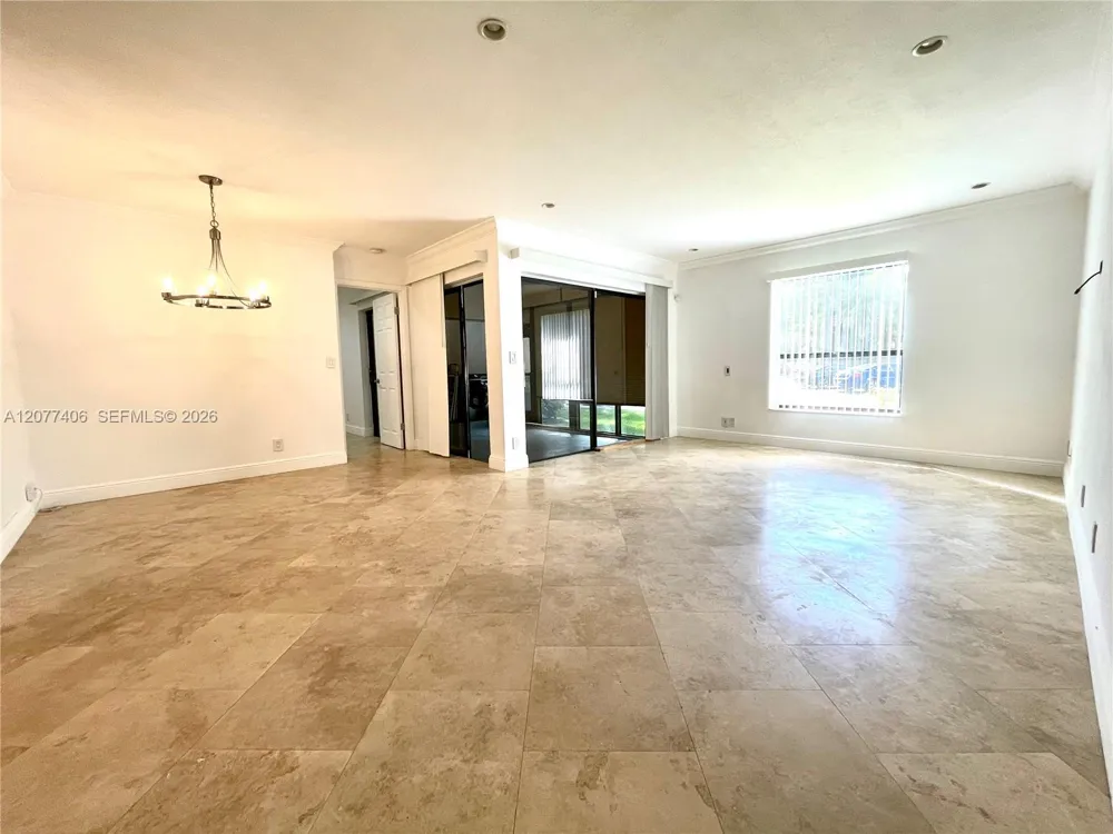 3709 Cocoplum Cir #3543 Coconut Creek, FL 33063